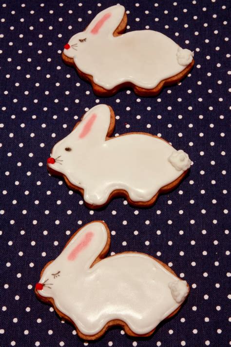 The Cake Trail Easter Spiced Biscuits