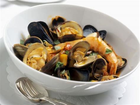 Fish And Shellfish Stew Recipe Eat Smarter Usa