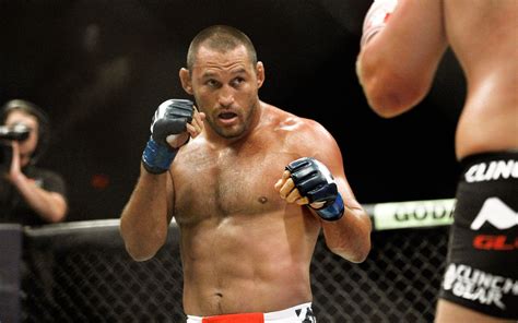 No. 5: Dan Henderson injures himself - Moments that Ruined Major Fights