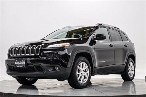 Pre Owned 2017 Jeep Cherokee Latitude Cold 4wd 4wd Sport Utility