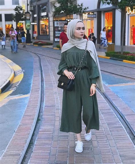 √ 50 trend ootd hijab 2020 kekinian casual unik dan elegan girlisme