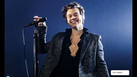 Harry Styles Sings 22 In Concert Afternoon Sleaze Youtube