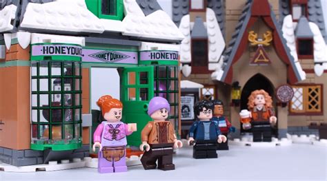 Lego Harry Potter 76388 Hogsmeade Village Visit Review