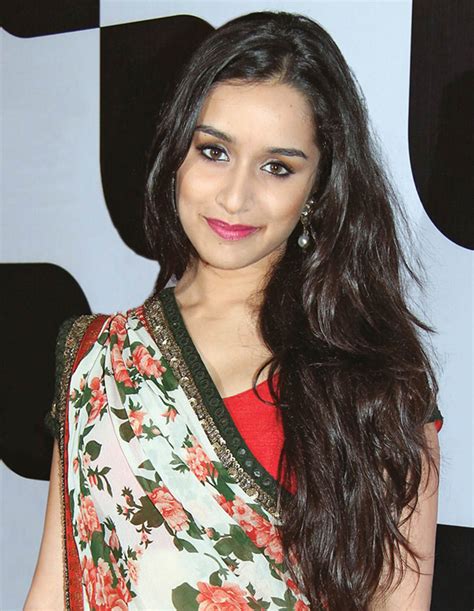 Shraddha Kapoor Looks Cute In Saree