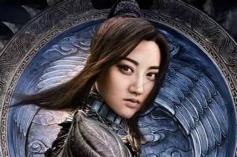 Eng sub【班淑傳奇 ban shu legend】第42集－主演： 景甜、張哲瀚、付辛博、 李佳航、李心艾、邓莎、 李晟. 别人都在黑景甜，但她明明出道就美炸......_手机新浪网