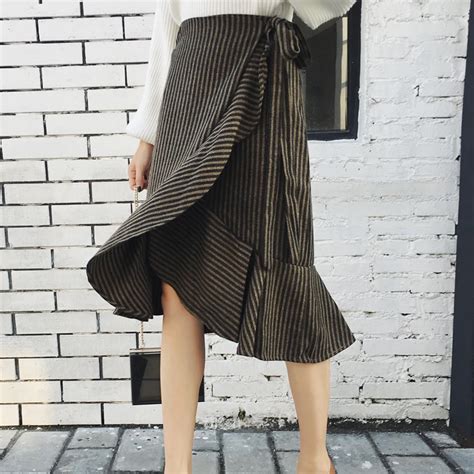 Elegant Striped Skirt Irregular Fashion Skirts Women Autumn And Winter 2017 New Korean Midi High