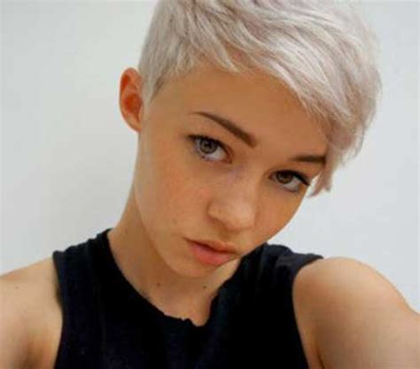 15 Cute Short Hairstyles For Girls