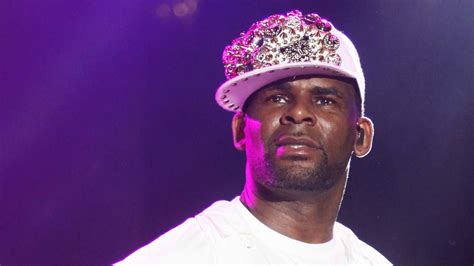 r kelly s delusional response to sex cult allegations in free nude porn photos