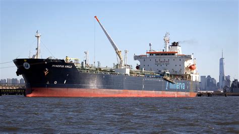 On Its Way To The Us Russian Oil Tanker Makes Giant U Turn The New