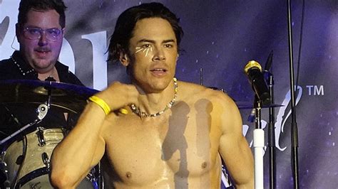Tom Sandoval Goes Shirtless At Concert After Ex Ariana Madix Shaded Him