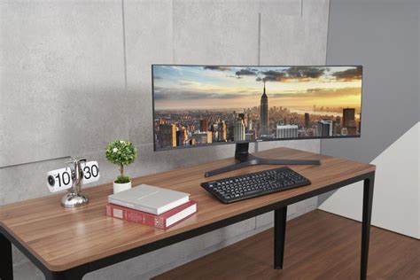 Samsung Has Unveiled A New Monitor With A Gorgeous Ultra Wide Curved