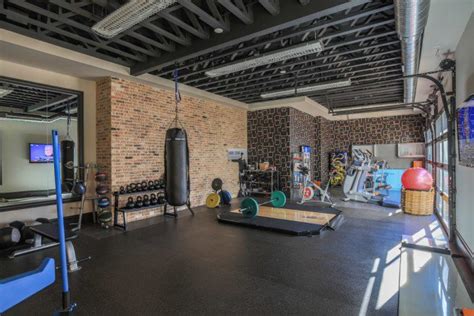 21 Amazing Private Gym Designs For Your Home