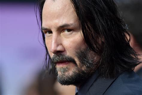Keanu Reeves Story How The Actor Was Stalked By Two Naked Women
