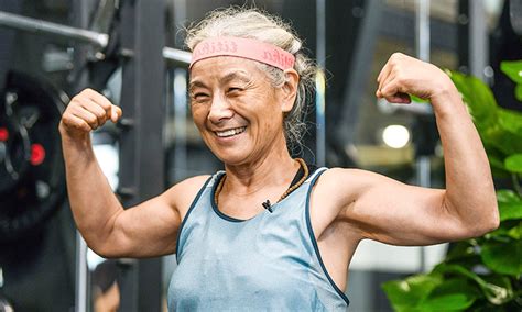Hardcore Grandma — Ageing Fitness Buff Proves Hit In China Gulftoday