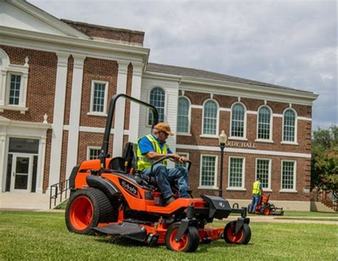 South Alabama Kubota And Rental Kubota Showroom Zero Turn Mowers