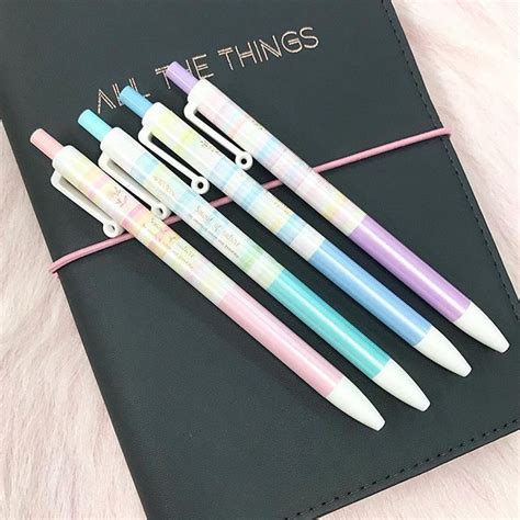 I Cant Help But Love All Things Pastel Pastellove Pastel Stationery