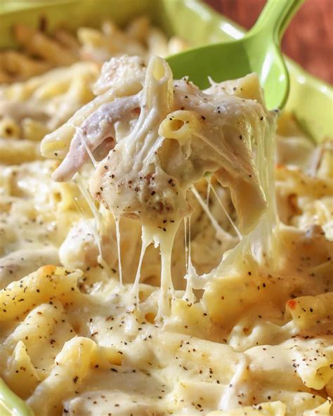 Cheesy Chicken Alfredo Bake Video Lil Luna Blogging Place