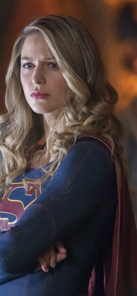 828x1792 Melissa Benoist In Supergirl Season 3 2017 828x1792 Resolution