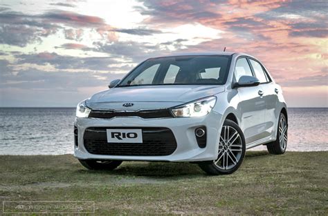 Review 2017 Kia Rio Hatchback 14 Gl At Autodeal Philippines