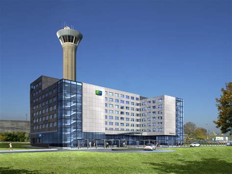 Find hotels and book accommodations online for best rates guaranteed. Holiday Inn Express Paris - CDG Airport Hotel by IHG