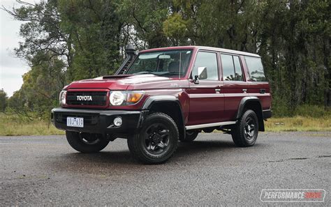 2022 Toyota Landcruiser 70 Series 70th Anniversary Edition Review