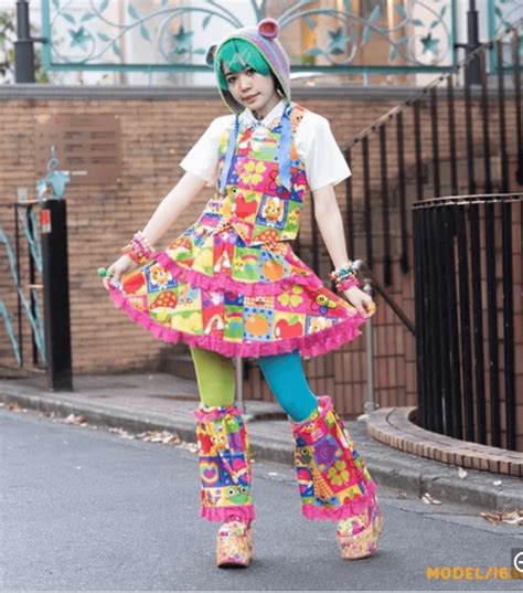 14 Popular Tokyo Fashion Trends For Girls Find Japan Blog Powered By