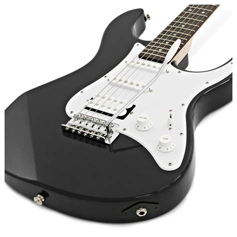 Yamaha Pacifica 012 Guitarra Eléctrica Negro Gear4music
