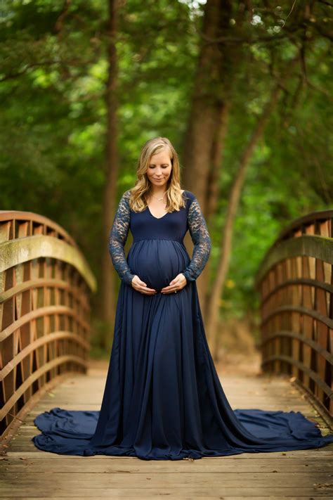 Dallas Maternity Photographer Maternity Gowns • Lindsay Walden