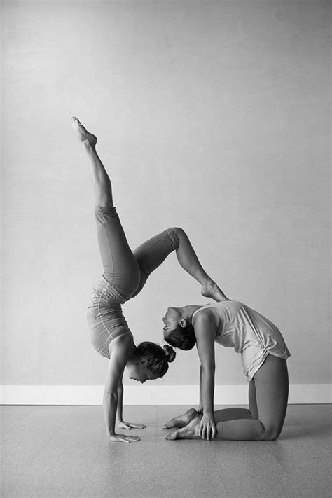 5 Fun Partner Yoga Poses To Build Trust And Communication Partner Yoga Partner Yoga Poses