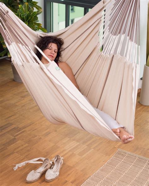 These fabrics are breathable, flexible, weather resistant and soft to touch and adaptable to the body. Indoor Hammock Chair Reviews - Hanging Chairs