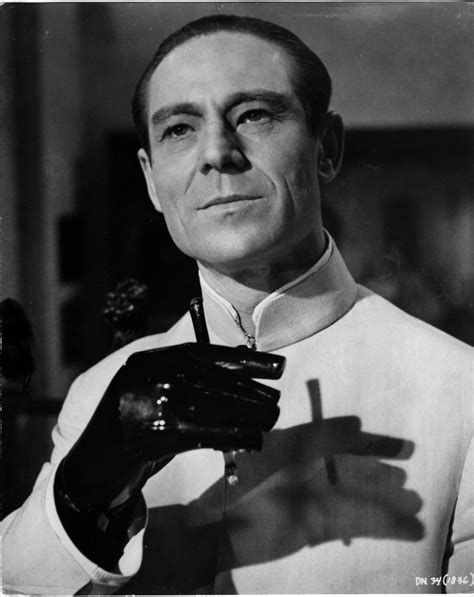 «now meet the most extraordinary gentleman spy in all fiction!.james bond, agent 007!» Pop Culture Safari!: Rare pics: James Bond Dr. No - Sean ...