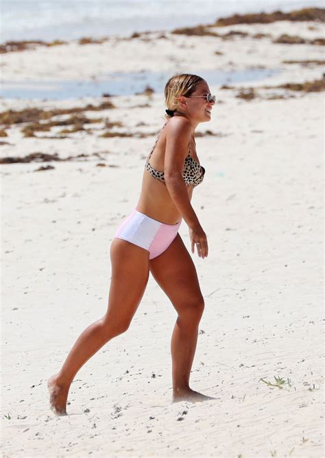 Jess Woodley In Bikini On The Beach In Tulum Hawtcelebs