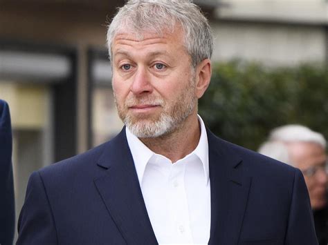 roman abramovich russian billionaire s high price to pay to remain in london the courier mail