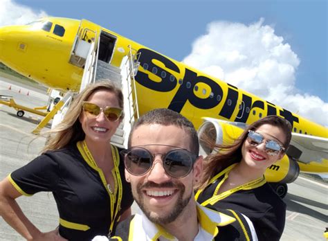 Spirit Airlines Flight Attendants To Increase Wages By 10 27 Percent Immediately