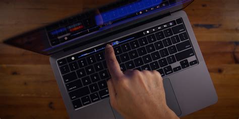 Macbook Pro Touch Bar 2020 Homecare24