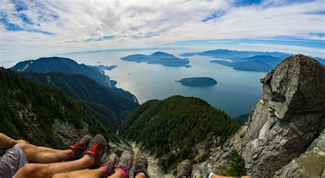 108 Beautiful Fall Hikes To Do In And Around Metro Vancouver Curated