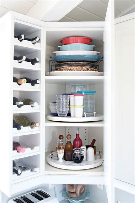 The kitchen corner cabinet is the most commonly faced wasted space. 7 Tips For Organizing Your Kitchen and Making Cooking Easy ...
