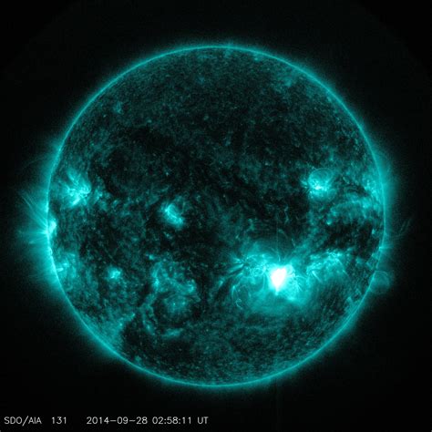 Nasas Releases Images Of A Mid Level Solar Flare Nasa