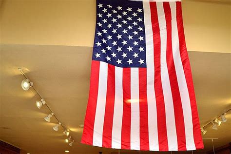 How To Hang An American Flag Vertically With Pictures Ehow