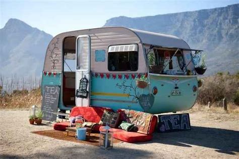 27 Dreamy Campers That Will Make You Want To Drop Everything For The