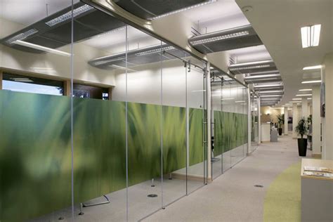 We offer glass partition installation service with high quality material and affordable prices so that you can enjoy the upgrade without denting your wallet. Frameless Glass Partitions & Walls | Avanti Systems USA