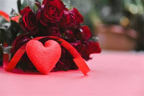 Free Romantic Love Flowers Wallpaper Downloads 100 Romantic Love