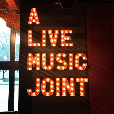 ‘live Music Joint Tin Roof Brings Sounds And More To Downtown St