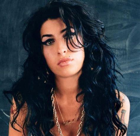 Jul 17, 2020 · amy jade winehouse was born on september 14, 1983, in the suburb of southgate in london, england. Amy Winehouse's Posthumous Album Tops The Charts In A ...