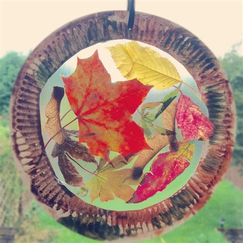 Autumn Leaf Suncatchers Clares Little Tots Autumn Crafts Autumn