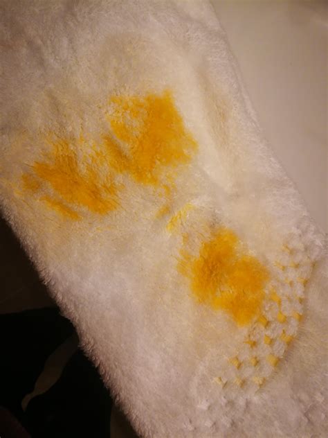 Just bought this oil 5 days ago. The oil dropper won't fully screw