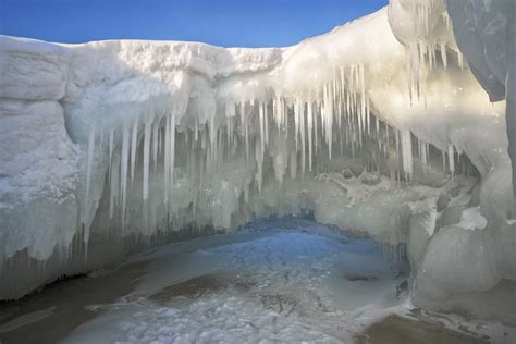 Lake Superior Ice Cave Wisconsins Apostle Islands Ice Cav Flickr