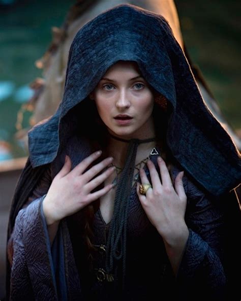 Sophie Turner As Sansa Stark In The Tv Show Game Of Thrones Game Of Thrones Sansa Game Of