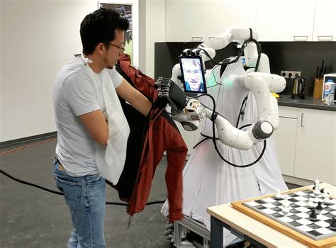 Bmbf Funds Robots In Everyday Life Transfer Center — University Of Bonn