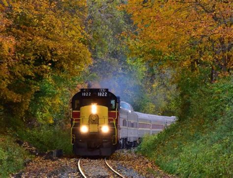 Cuyahoga Valley Scenic Railroad Is The Most Scenic Train Ride In Ohio